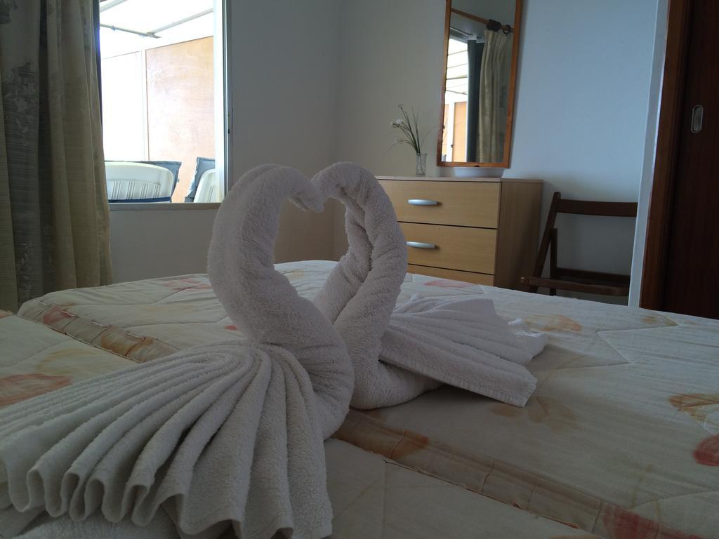 Apartamentos Domínguez Calera Quarto foto